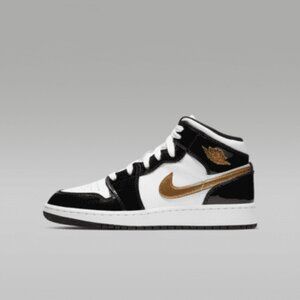 Kids' Air Jordan Mid Black & Gold Sz 5